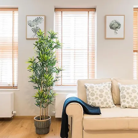 Stylish Stays By Russel Square